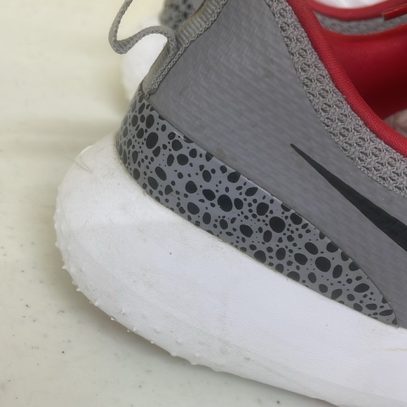 Women’s Nike Rosche G Golf Shoes Size 8.5 Grey Black And White Lace Up - Picture 9 of 16